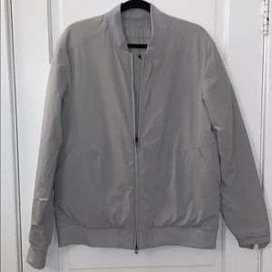 Lululemon Men’s Switch Over Bomber Jacket (L-Grey)